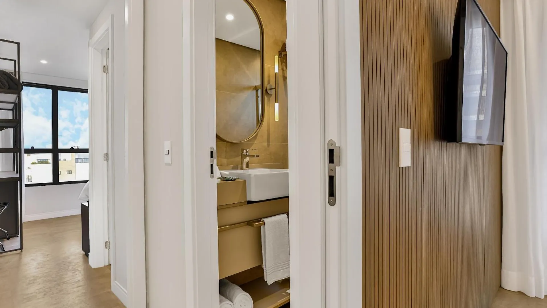 Brava Mundo Hotel Boutique Oficial Itajai