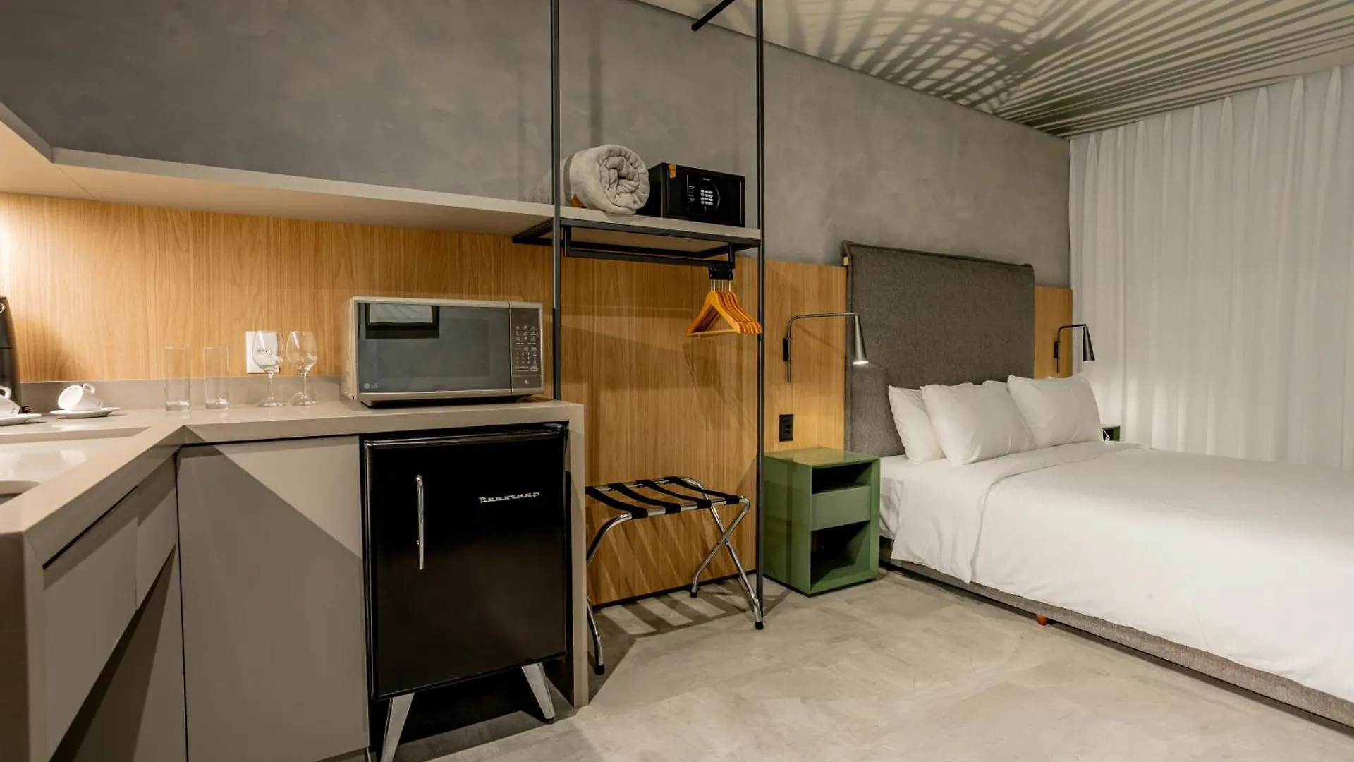 Brava Mundo Hotel Boutique Oficial Itajai