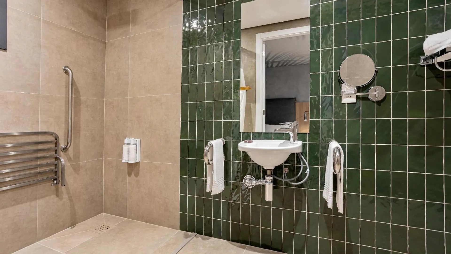 Brava Mundo Hotel Boutique Oficial Itajai